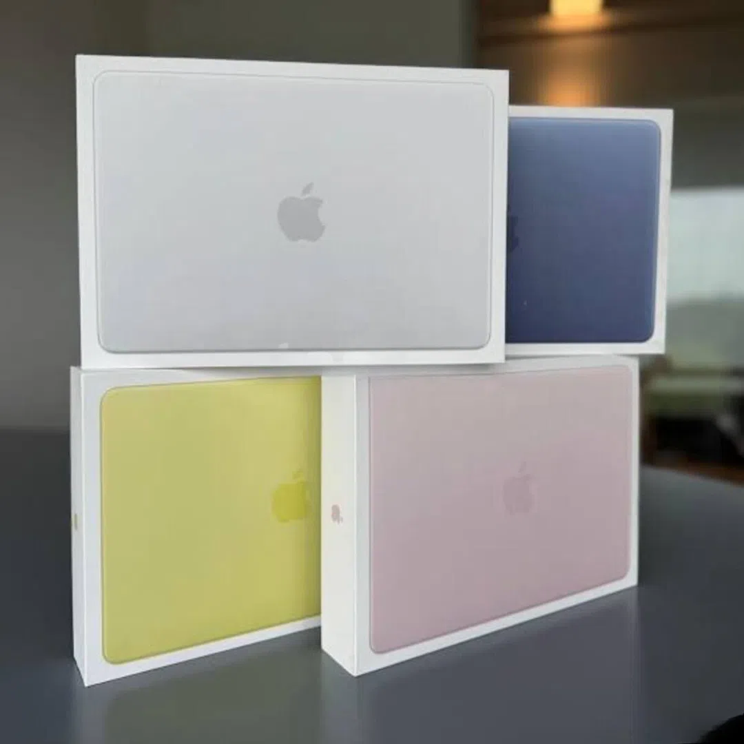 Apple markalı notbuk, Gümüşü rəng - Tenderyard