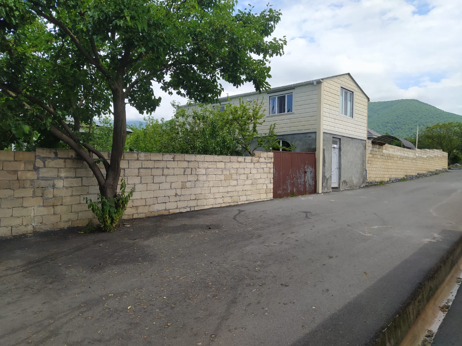 2 otaqlı həyət evi 20 m² - günlük kirayə verilir - Tenderyard