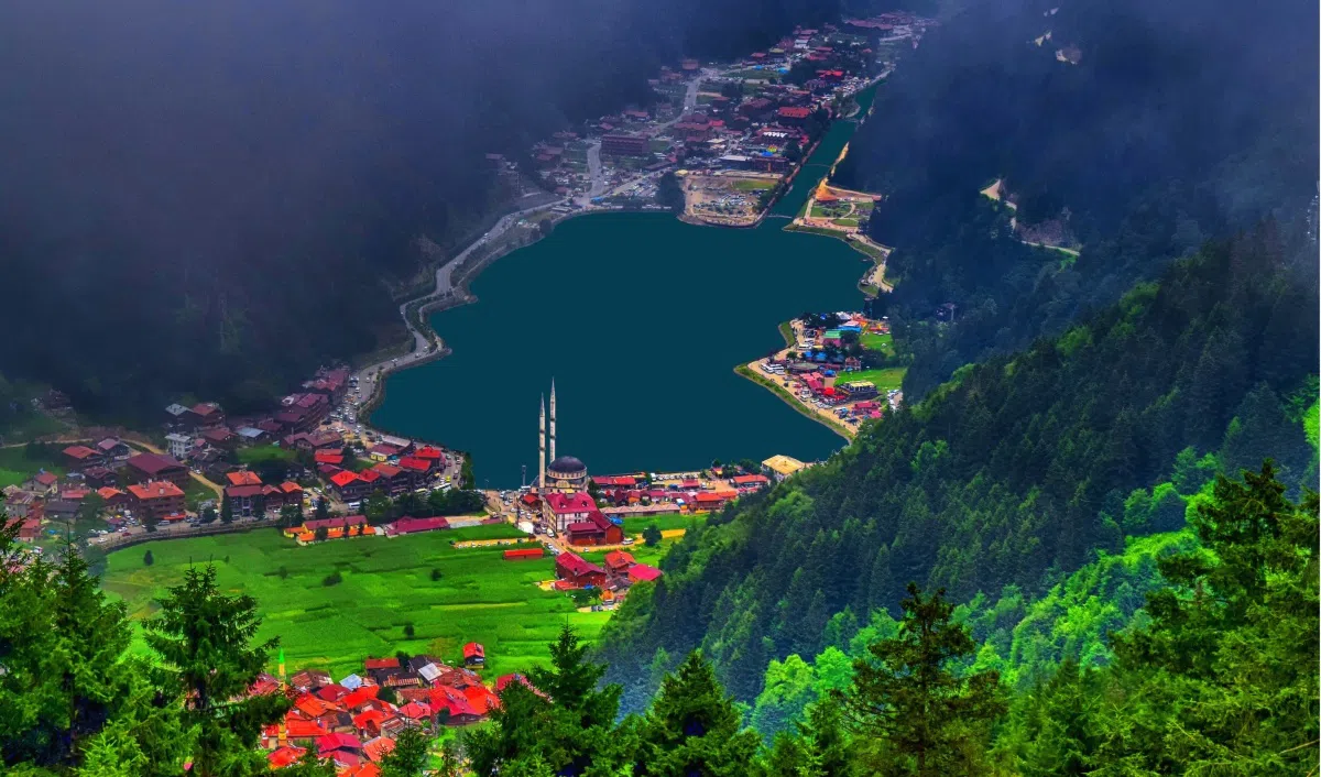 Qara dəniz qrup turu: Trabzon, Uzungöl, Rize, Ayder - Tenderyard
