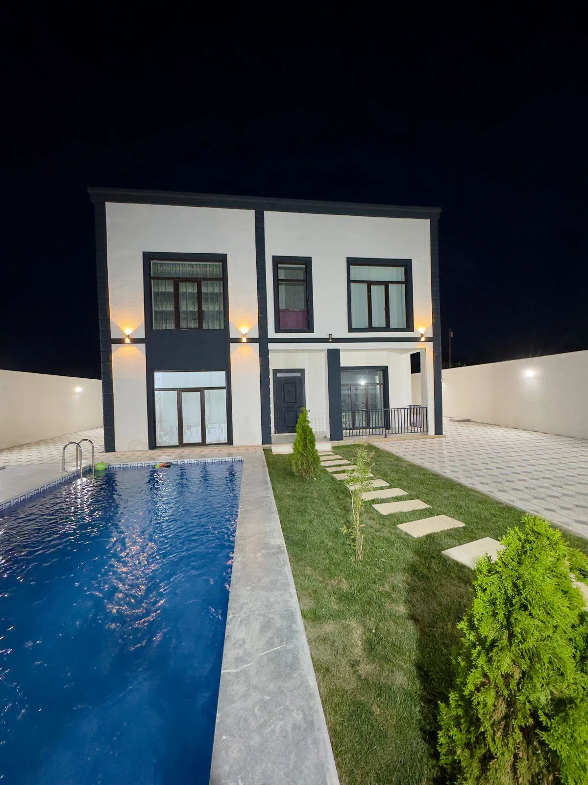 4 otaqlı bağ evi 155 m² 3.3 sot torpaq sahəsində satılır - Tenderyard